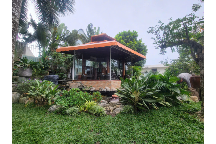 MÁI VÒM BẠT